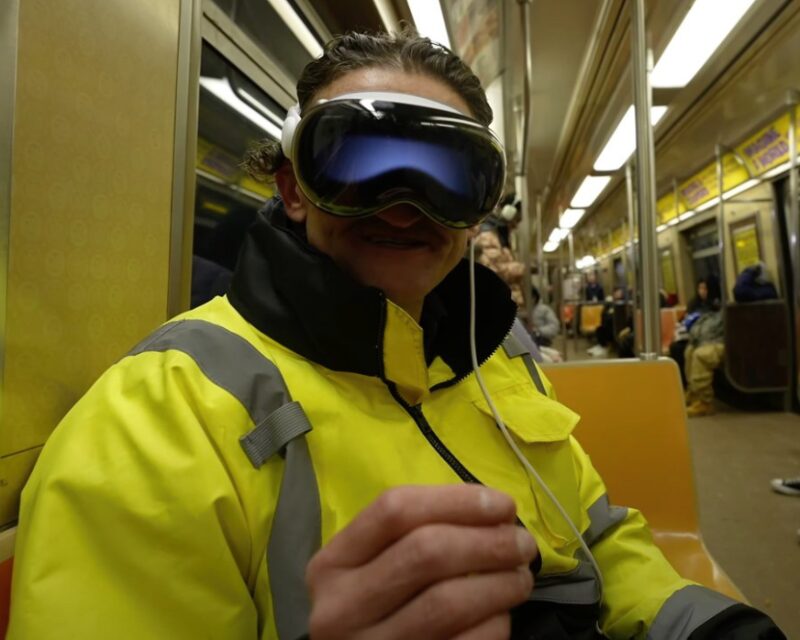 Vision Pro op trein