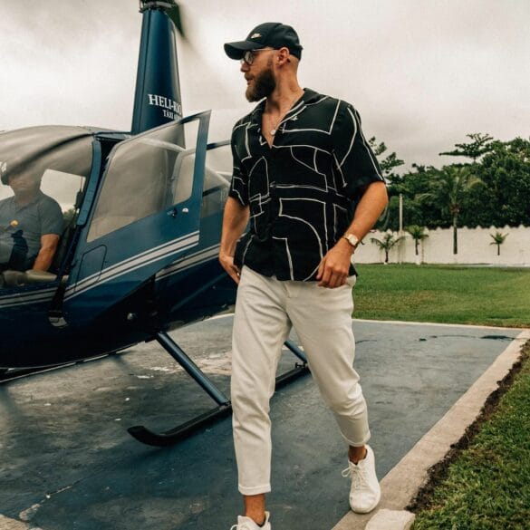 Pavlo voor een helikopter