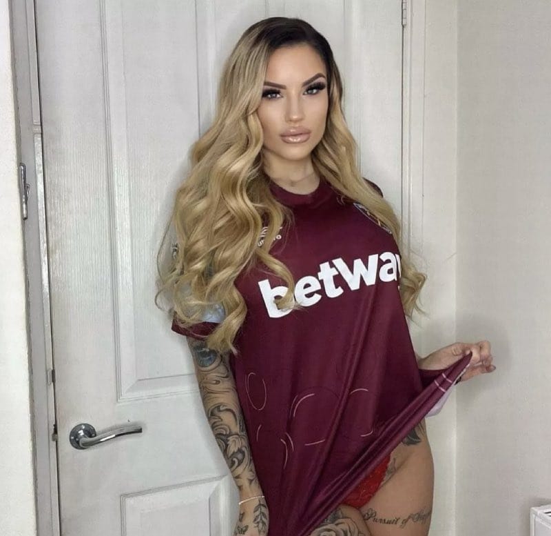 Lana in West Ham shirt