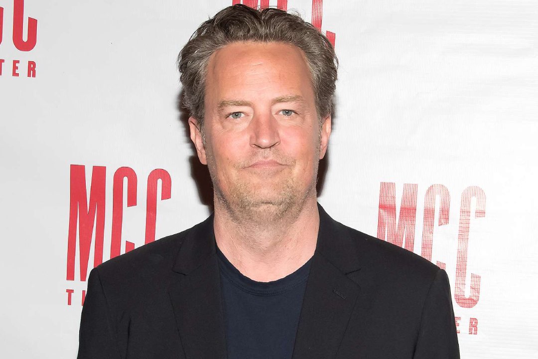 Matthew in rode loper