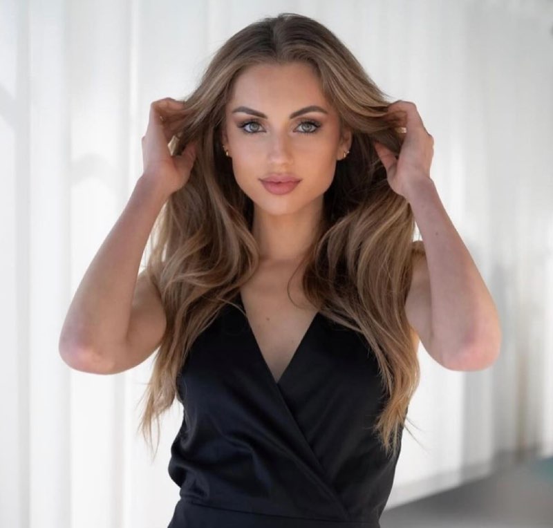 Karen kanppe foto 