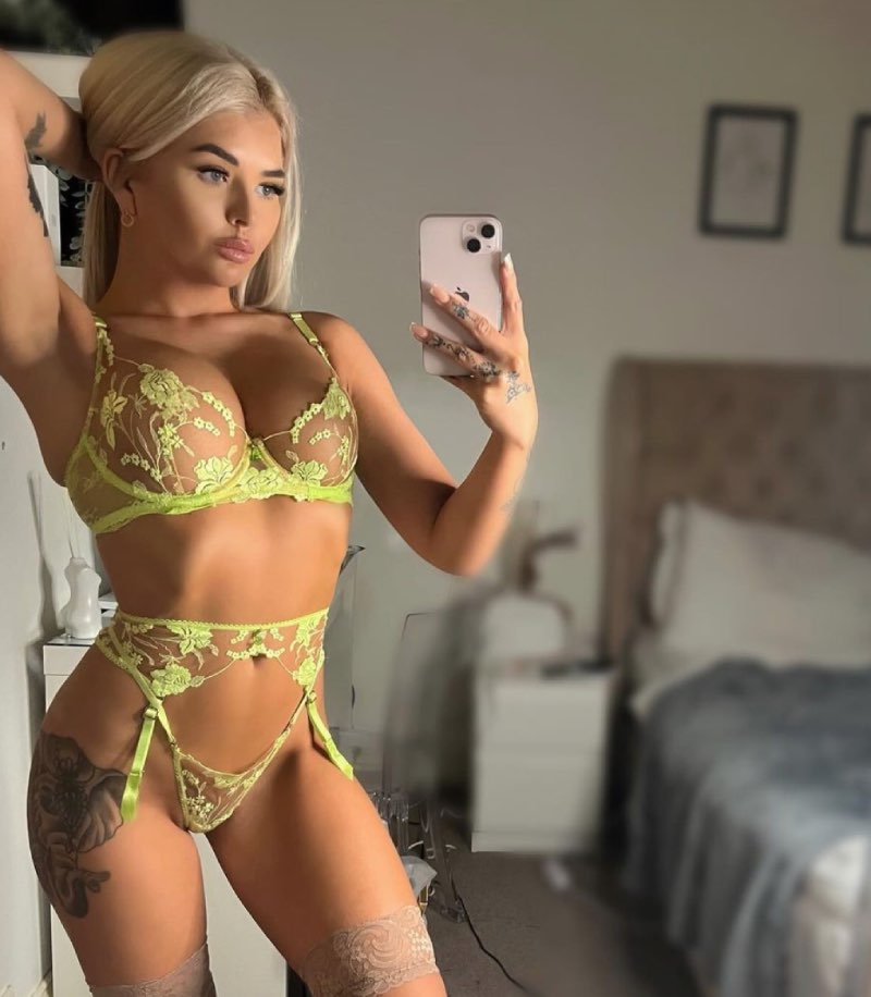 Gele lingerie 