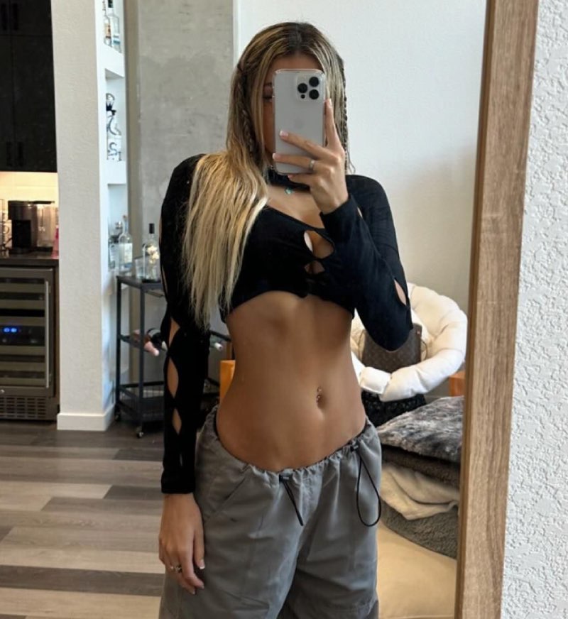 Sexy outfit