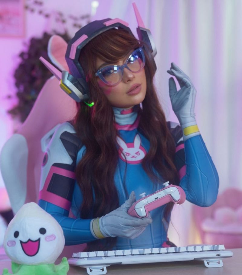 Caitlin Cosplay