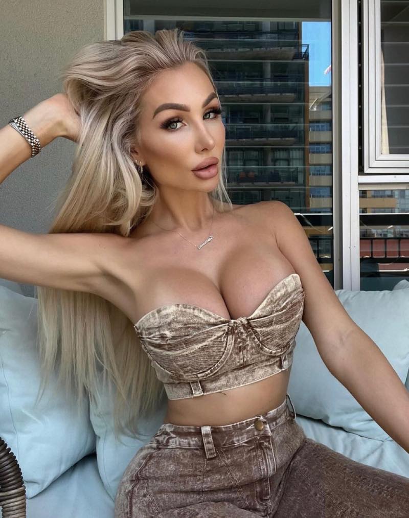 Sexy outfit Nicusia