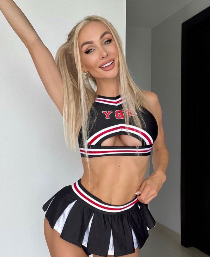 Cheerleader