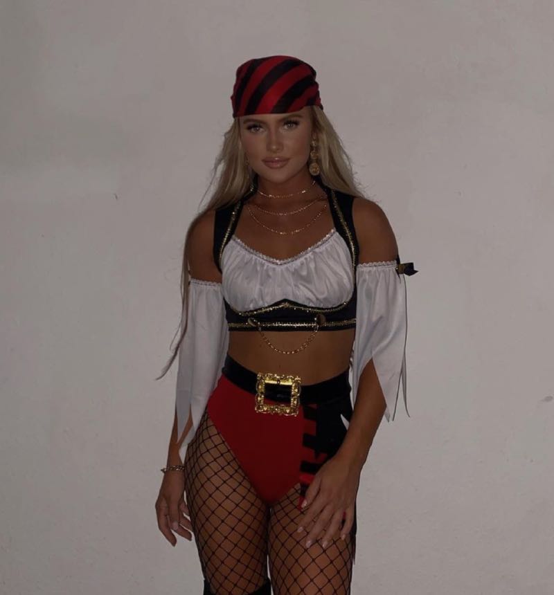 Sexy brylie