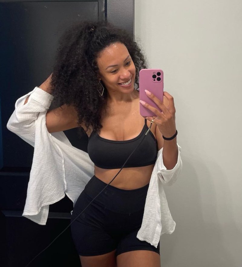 Sexy babe