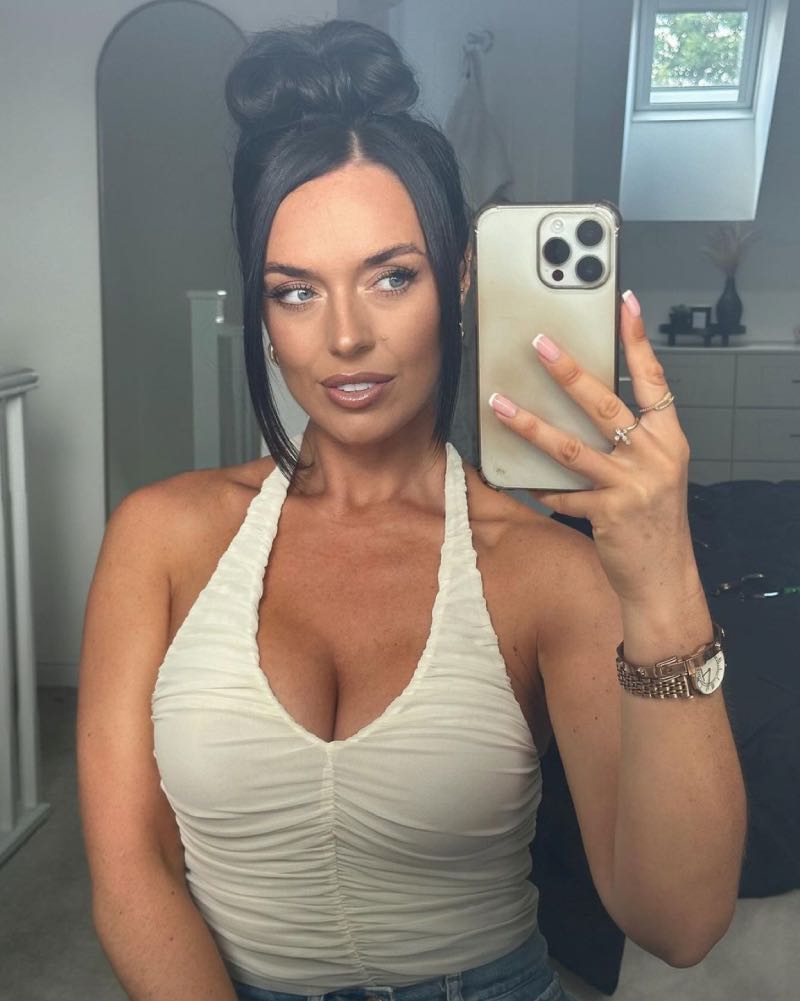Babe neemt spiegelselfie