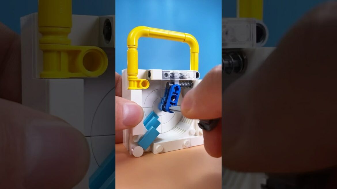 'SunPro Bricks' op YouTube