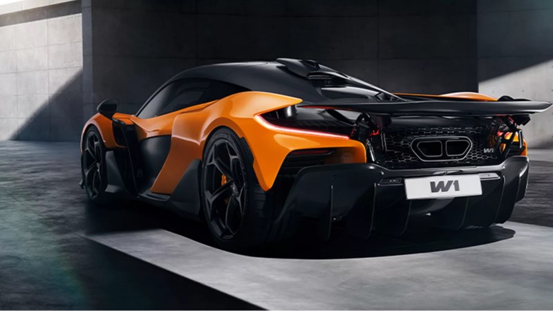 McLaren W1 achterkant