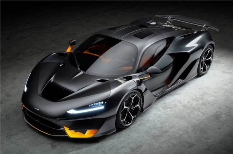 Mclaren W1 in zwart
