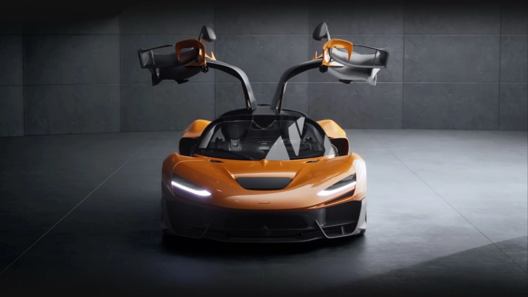 Mclaren W1 met gulwing deuren