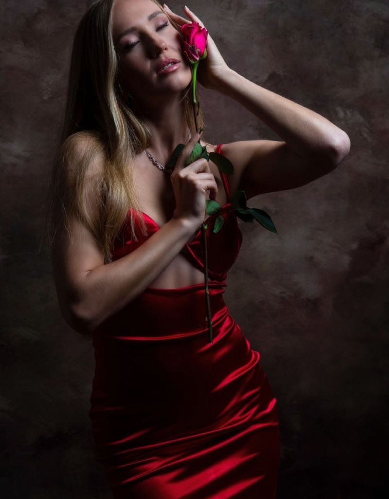 Olga in rood