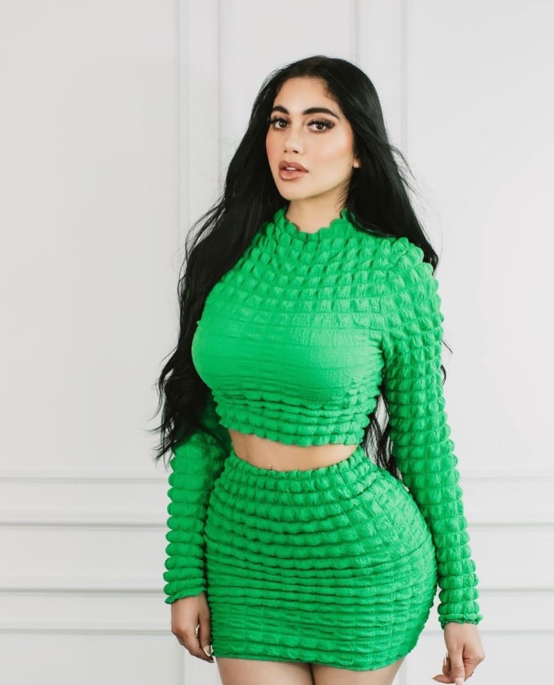 Jailyne in groene jurk