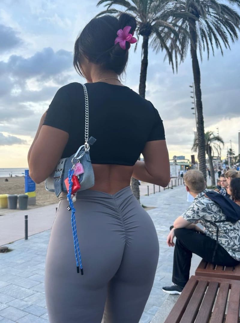 Bolle billen in sport broek
