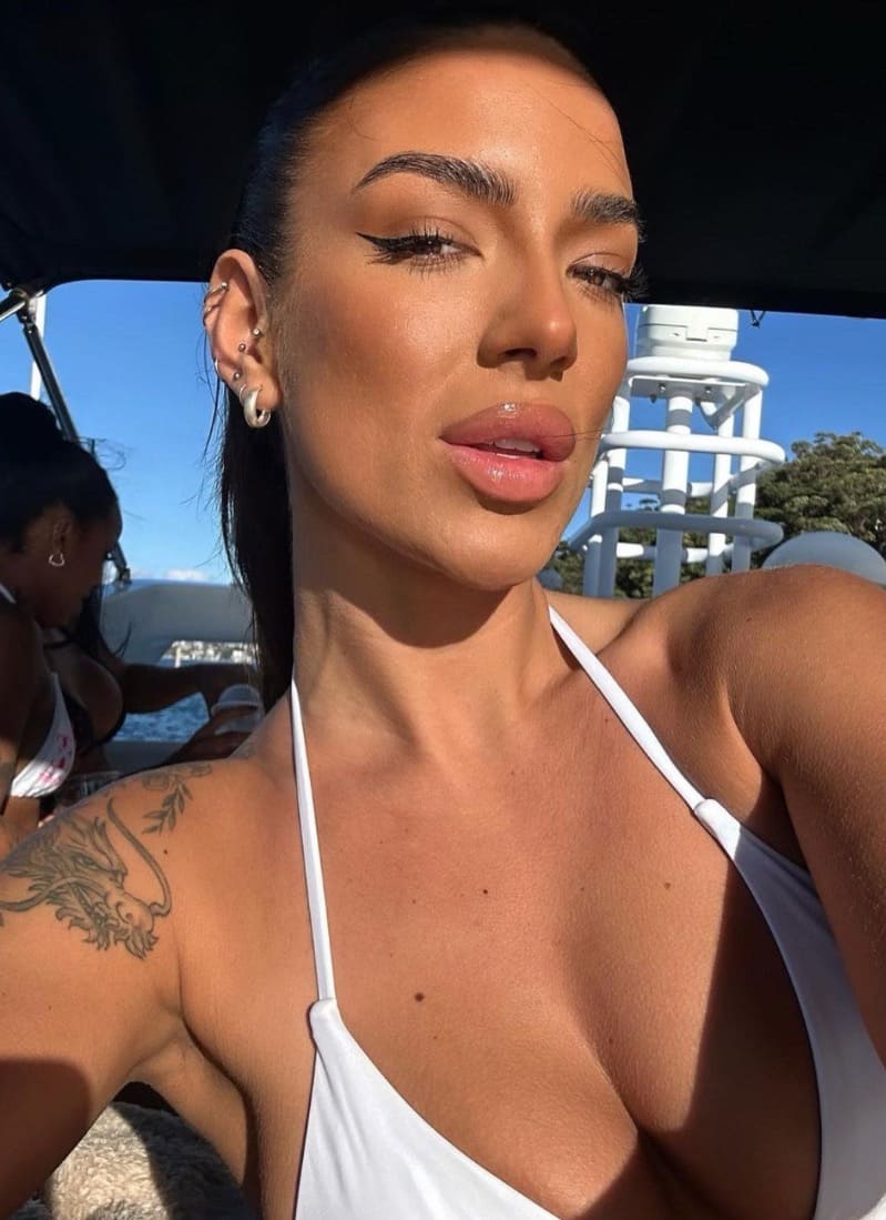 Kimberly selfie