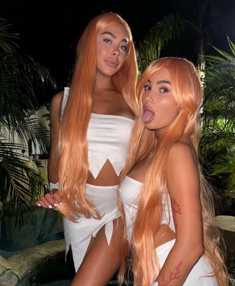 Babes in kostuums