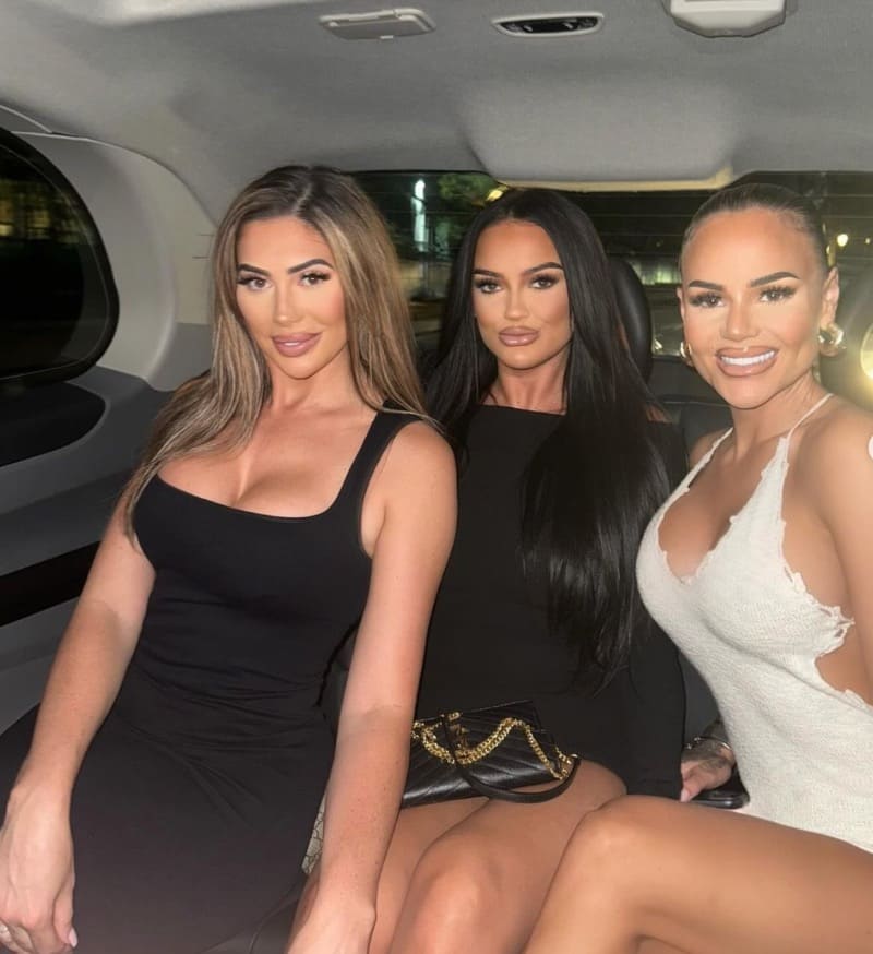 Babes in sexy outfit