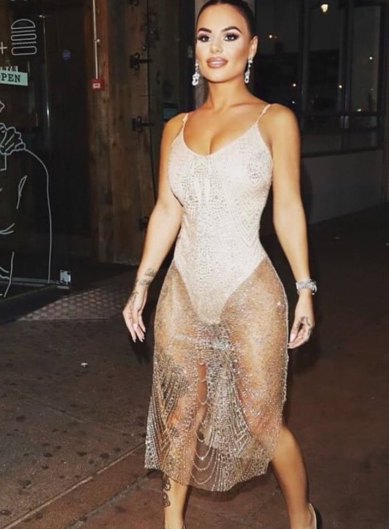Chantelle in jurk