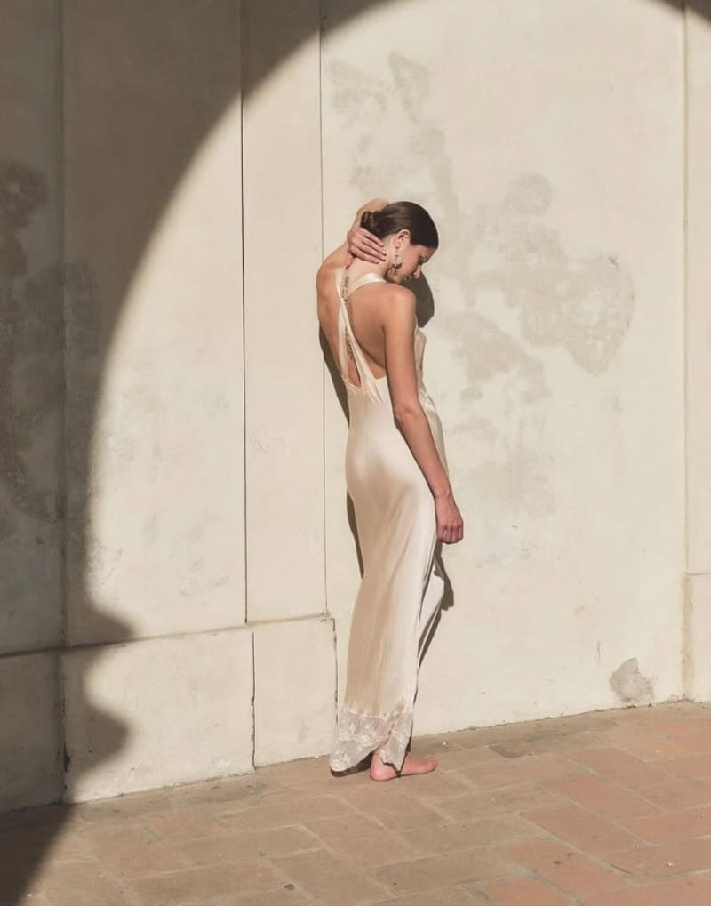 Samantha in witte jukr