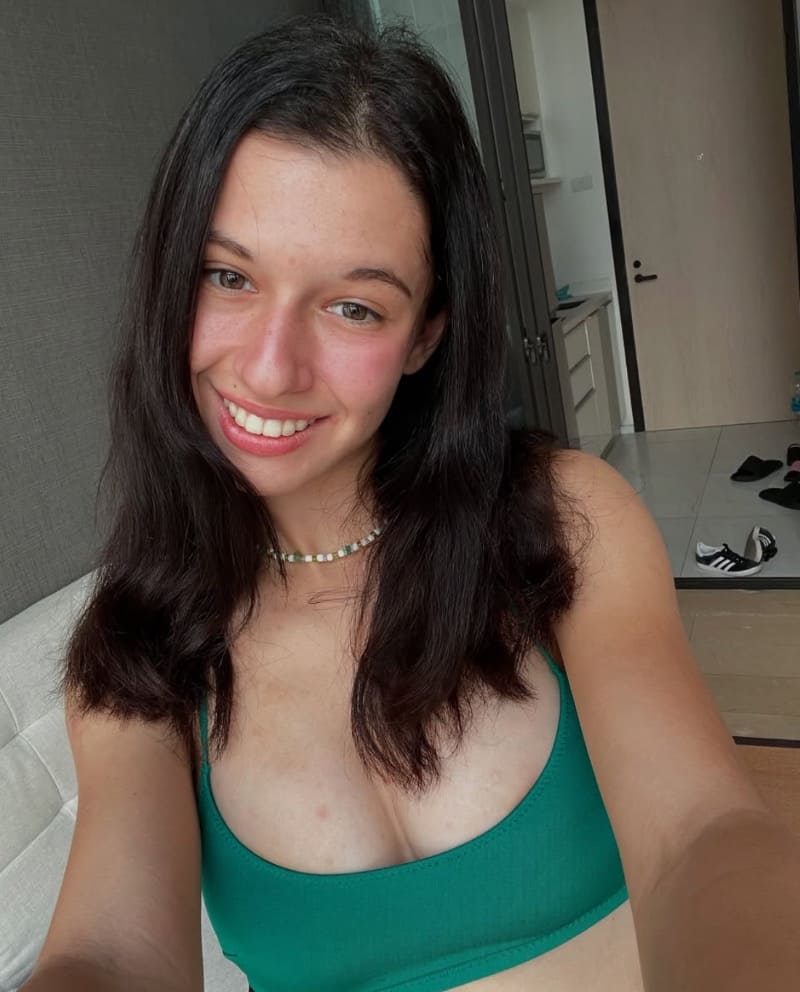 Babe in groen topje