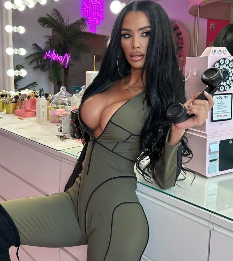 Babe in strak pakje