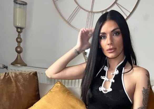 Ellie in sexy outfit FT