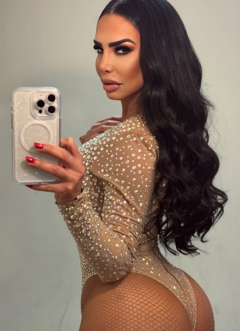 Sexy dame met bolle billen