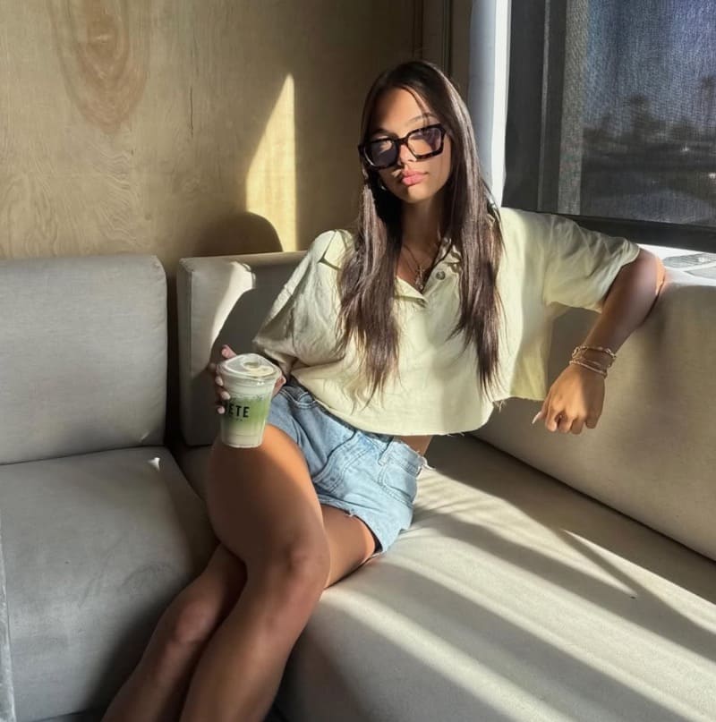 Leah in nerdy outfit