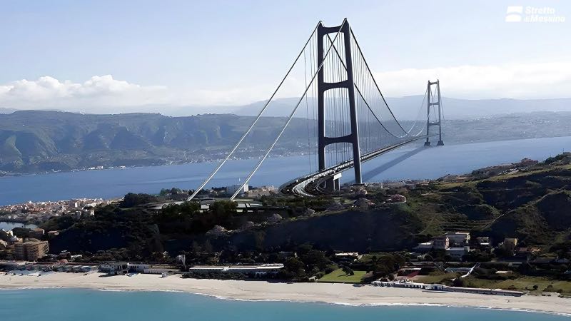 Brug tussen Italië en Sicilië