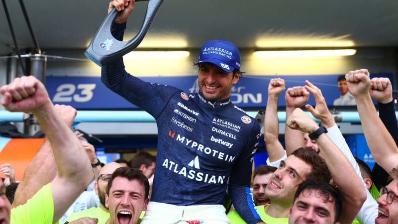 Carlos Sainz podium