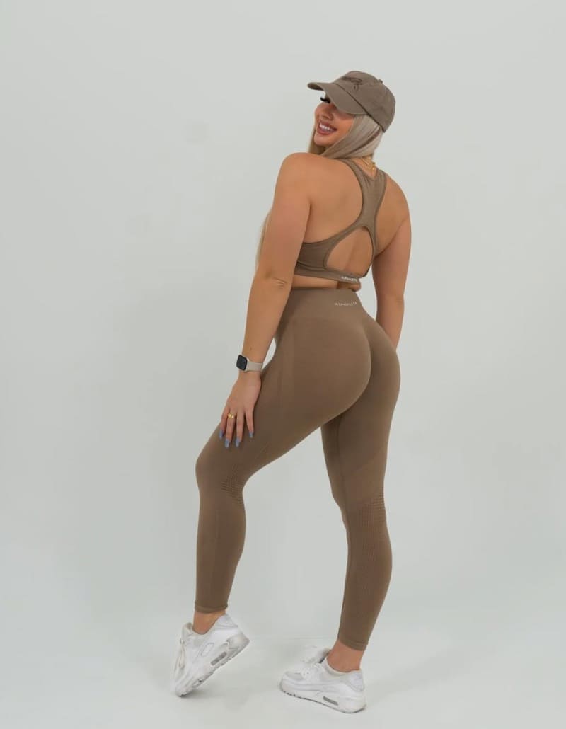 Babe met beige