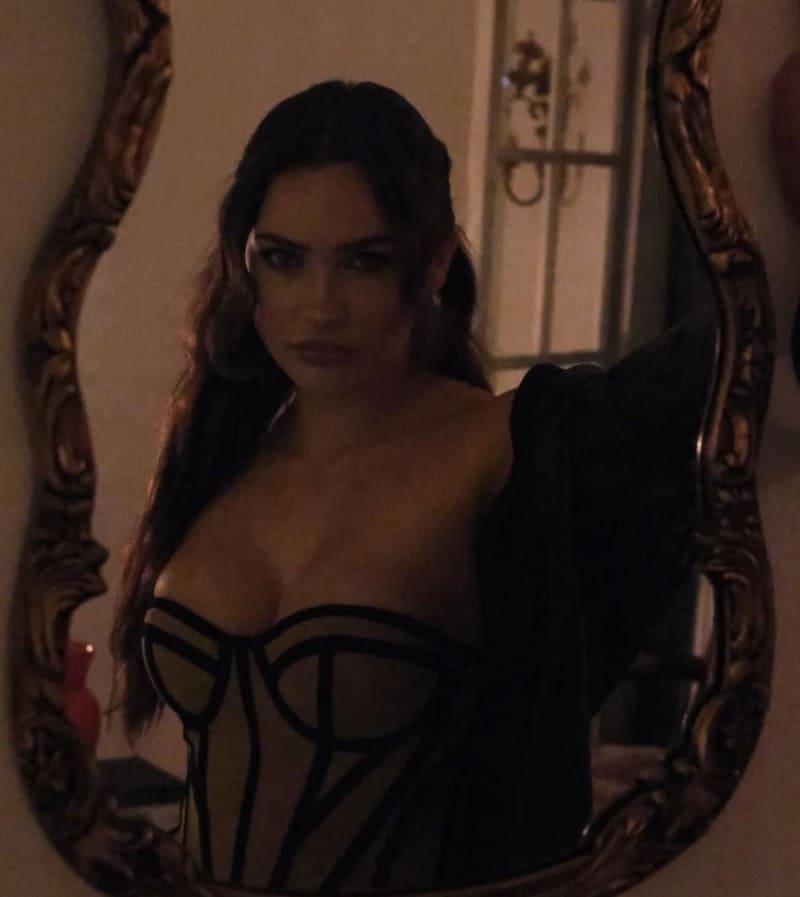 Babe in zwarte lingerie