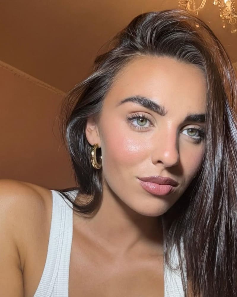 Beatrice in wit topje