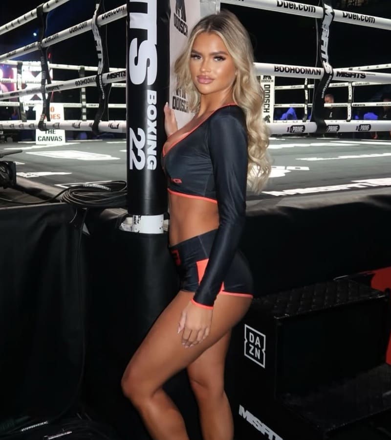 Sexy dame met dikke billen