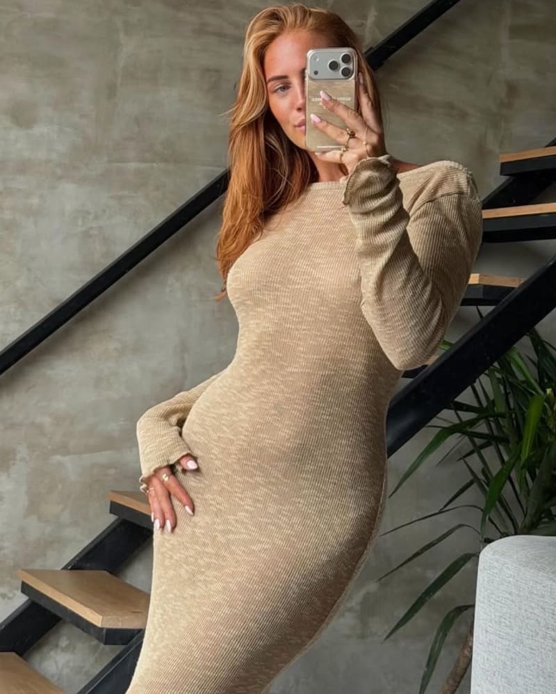 Jullietta in sexy jurk