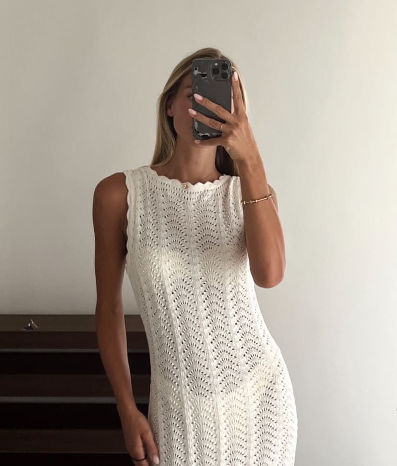 Emmy in sexy lange jurk