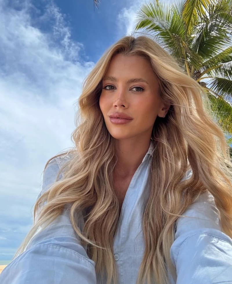 Isadora neemt selfie