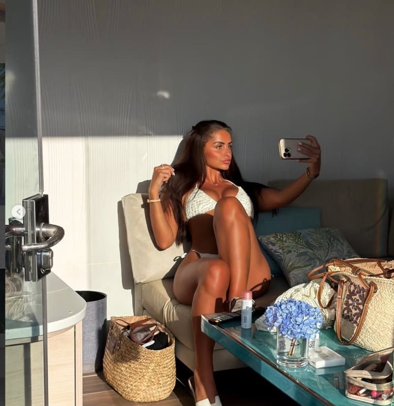 Sexy dame met een mooi lichaam