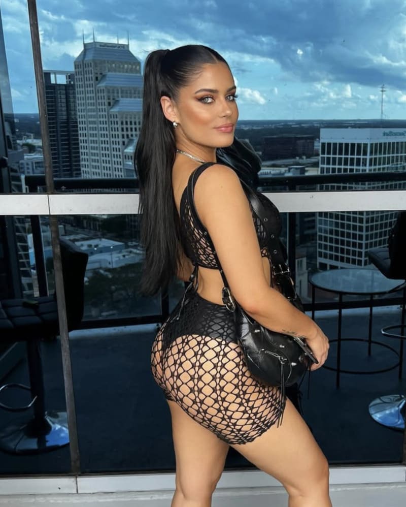 Courtney in sexy lingerie outfit