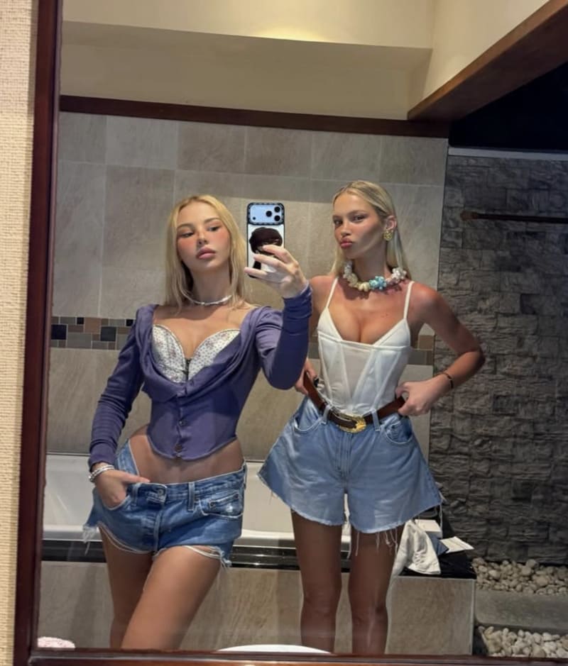 Babe in sexy outfit