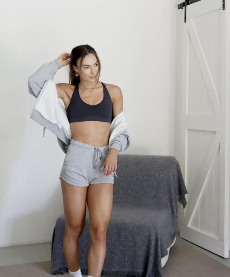 Babe in lounge kleding