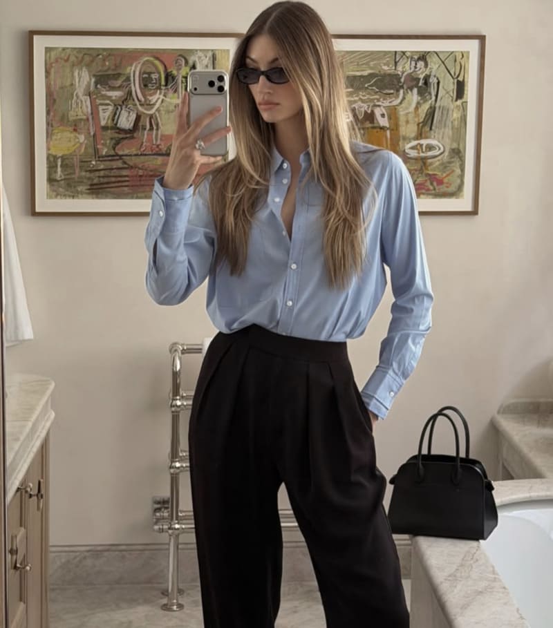 Lorena in sexy outfit