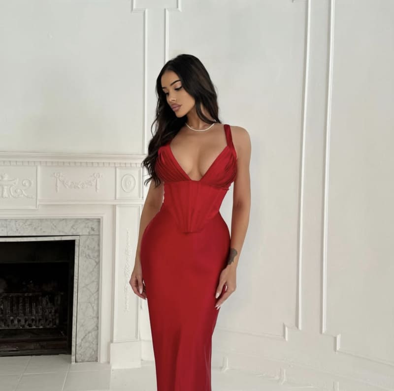 Babe in rood