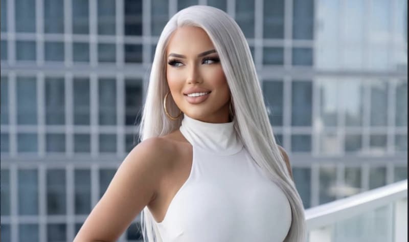 Sexy Larisa FT